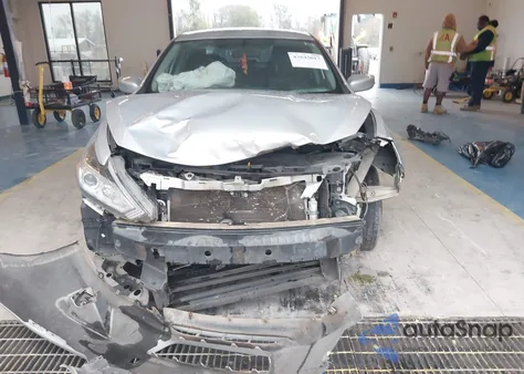 2016 Nissan Altima из США, поврежденный, VIN 1N4AL3AP4GC168649